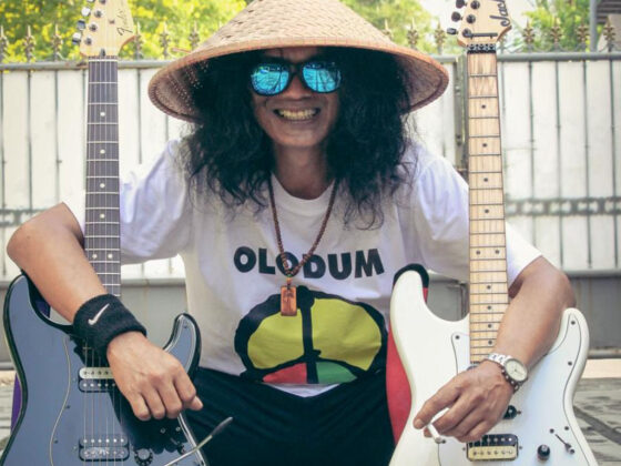 Penyanyi solo, Joni Kemon. (Foto: Istimewa)