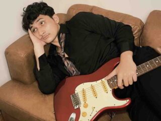 Singer-songwriter asal Surabaya, Bara Nagata. (Foto: Istimewa)