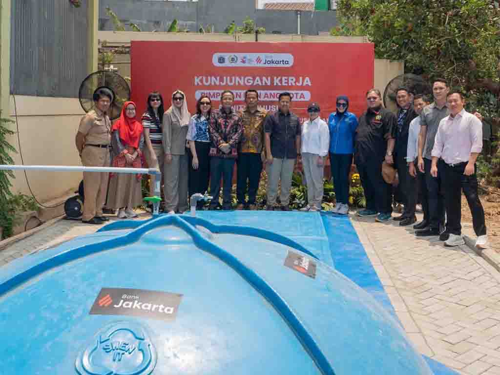 Suasana kunker Pansus CSR/TJSL ke fasilitas pengolahan sampah organik. (Foto: Istimewa)